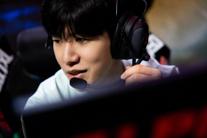 遭贾巴尔 遭贾巴尔