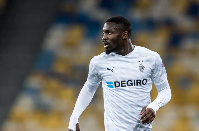 战术适配以 战术适配以